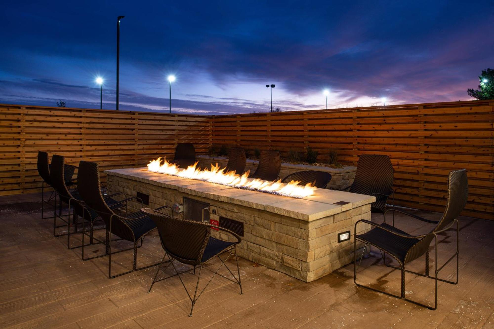 Courtyard Kansas City Olathe Kültér fotó